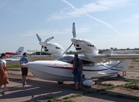 J-iDAYcMjAk